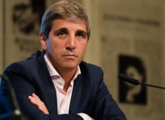 Luis Caputo volvió a defender el programa económico e insistió en que la inflación va a desacelerarse