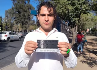 Inclusión: las paradas de colectivos tendrán tableros braille