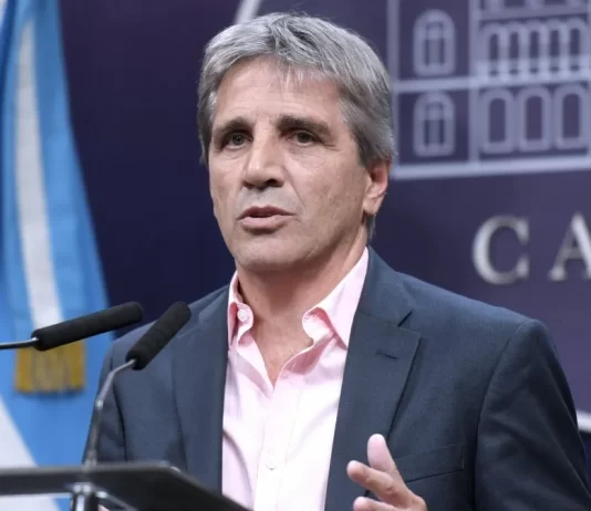 El Gobierno adjudicó obras para reforzar el sistema eléctrico en 7 provincias y evitar futuros cortes de luz