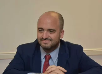 Hoy asume Alejandro Becker como secretario de Gestión Educativa