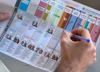 Actualizan las multas por no votar este domingo