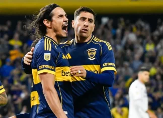 Con goles de Ayrton Costa y Cavani, Boca Juniors le ganó a Tigre