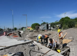 Comenzó la reconstrucción de la calzada en Junín al 700