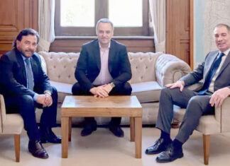 Sáenz se reunió con Santilli y Adorni