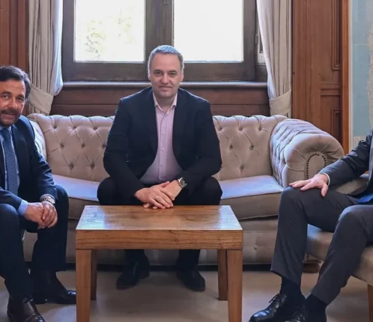 Adorni y Santilli recibieron al gobernador Gustavo Sáenz