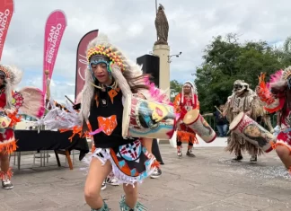 Vuelven los corsos de la ciudad con toda la alegría del carnaval