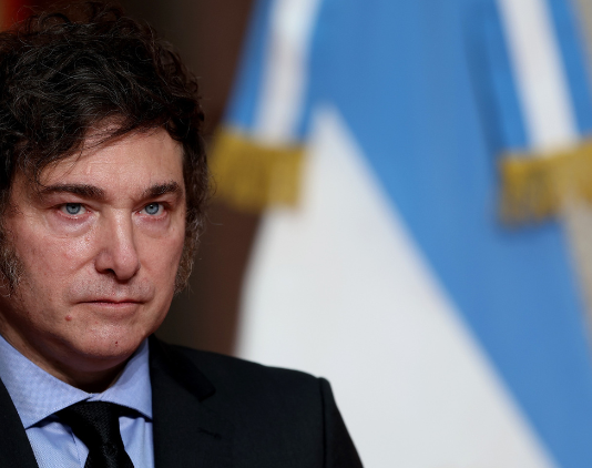 Milei viaja a Rosario para el aniversario de la Bolsa de Comercio con foco en la logística ferroviaria y el agro