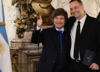 Milei recibe a Manuel Adorni en Olivos en un nuevo gesto de apoyo en medio de las denuncias