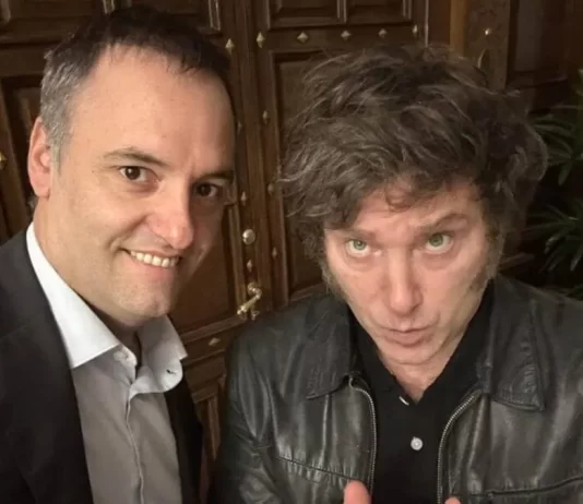 Milei recibe a Manuel Adorni en la Quinta de Olivos