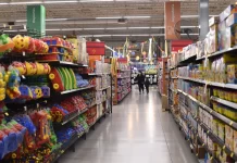 El consumo masivo volvió a caer en abril pese a la baja de la inflación