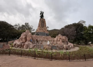 El monumento a Güemes empieza a lucir las tareas de renovación