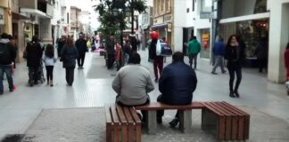 Comercios podrán cerrar a las 18hs. el viernes por el partido de Argentina