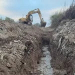 Aguas del Norte renovó un tramo de la red cloacal en Villa Lavalle