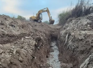 Aguas del Norte renovó un tramo de la red cloacal en Villa Lavalle