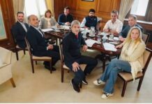 La mesa política se reunió durante más de dos horas con foco en la gestión de las próximas semanas