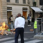 Francia impone toques de queda parciales tras un fin de semana de saqueos masivos