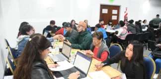Más de 200 vecinos completaron sus estudios secundarios con un programa municipal