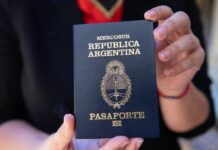 El Gobierno lanzó en París un programa para que extranjeros puedan obtener ciudadanía y pasaporte mediante inversiones